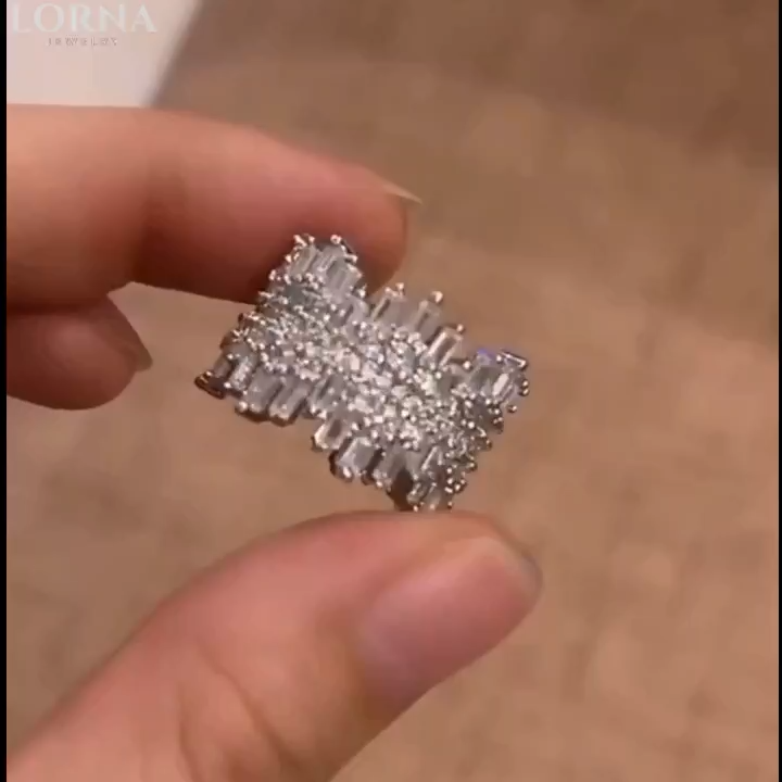 Luxury Irregular Multi-Cut Design Wedding Bandin Sterling Silver