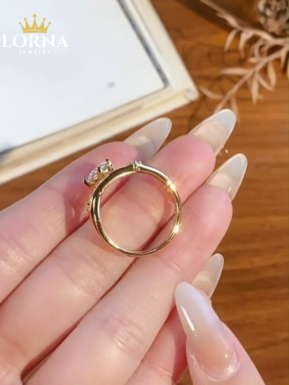 1Ct Moissanite White Round Cut Cross Over Setting Yellow Gold Twist Ring