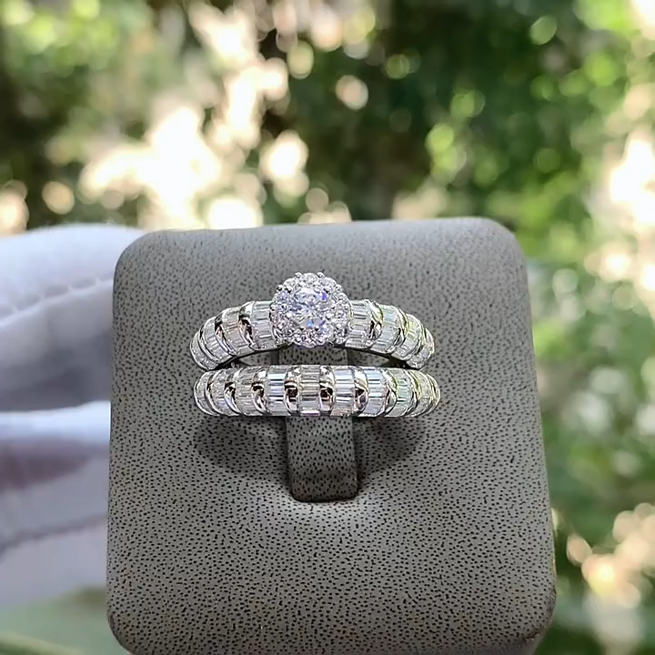 1Ct Elegant Round Cut Halo Wedding Bridal Set