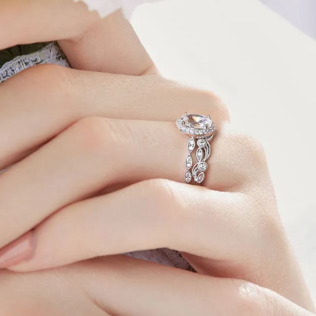 Vintage Art Deco Oval Cut Women's Wedding Ring Set In Sterling Silver-Sterling Silver-lornajewelry