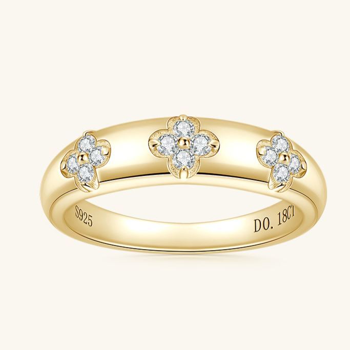 Moissanite Lucky Four Leaf Clover Design Wedding Band Ring In Sterling Silver