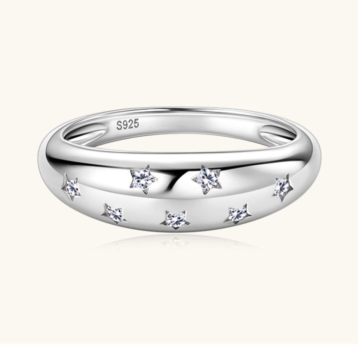 [Copy]Moissanite Sparkling Clover Wedding Band Ring In Sterling Silver