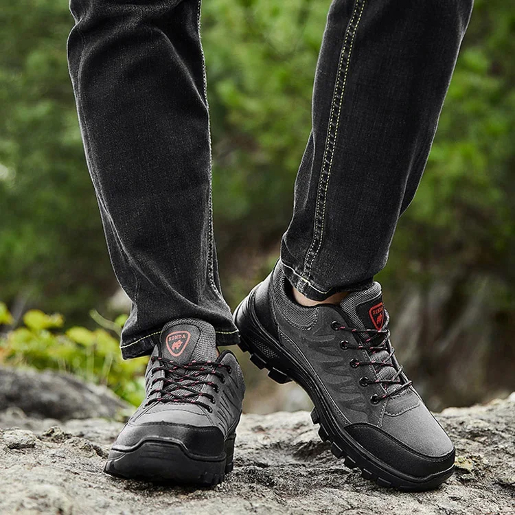 Rutschfeste, stoßdämpfende Wanderschuhe