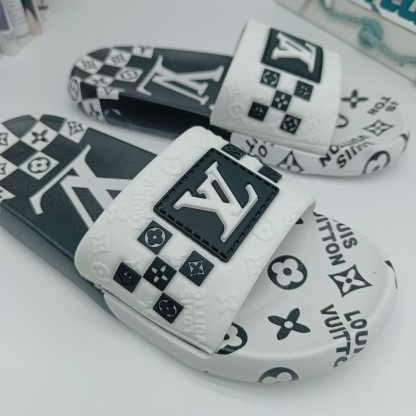 Monogram Logo Slippers