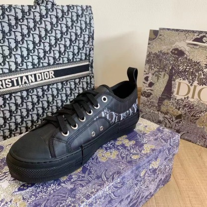 B23 Low-Top Sneaker Black Oblique Canvas