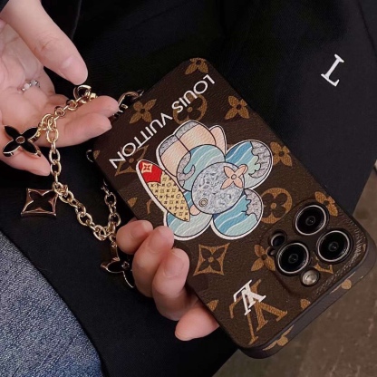 Fine hole edge leather phone case