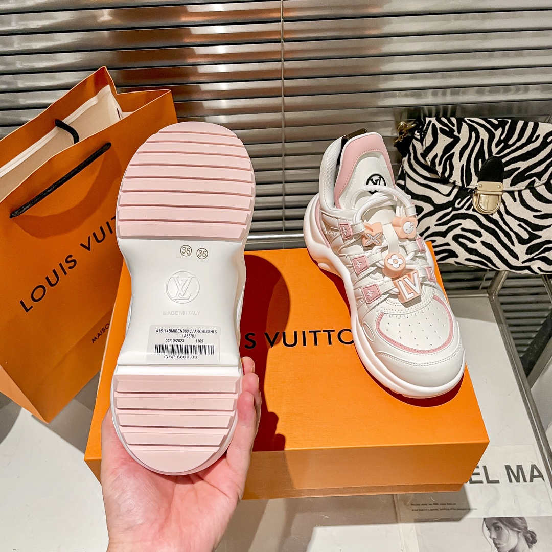 Women's Archlight Sneaker