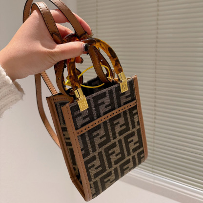 Mini Sunshine Shopper