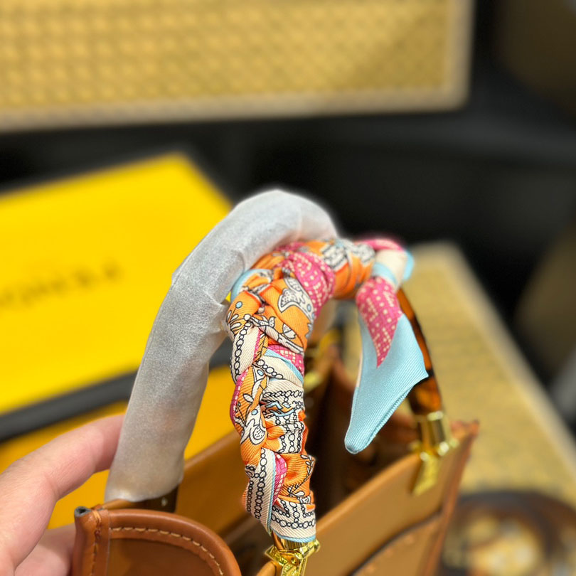 Mini Sunshine Shopper