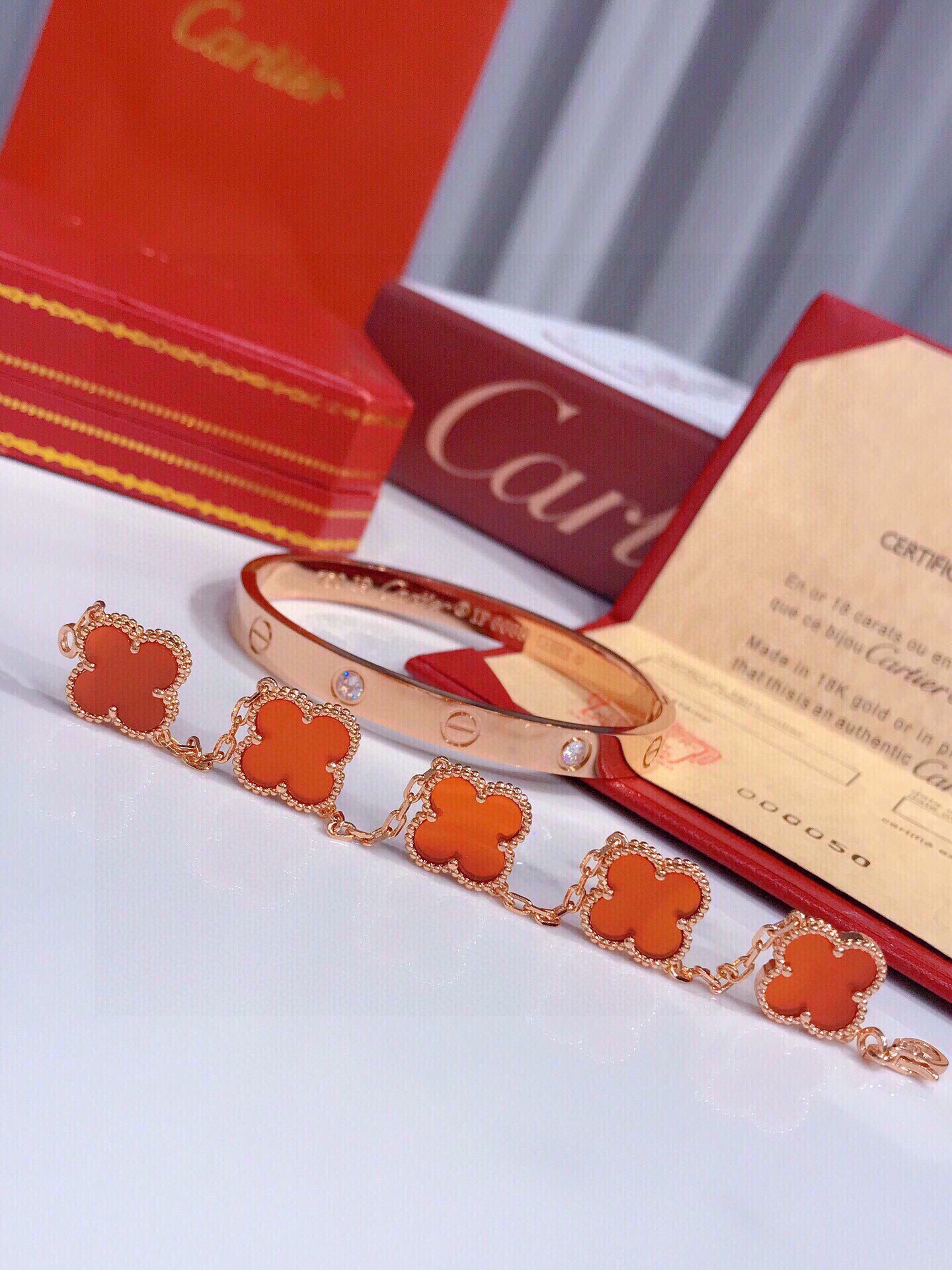 LOVE BRACELET, 4 DIAMONDS + VINTAGE ALHAMBRA BRACELET, 5 MOTIFS