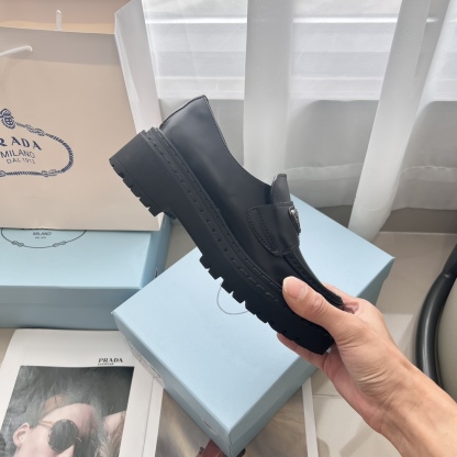 Monolith Lug Sole Loafer