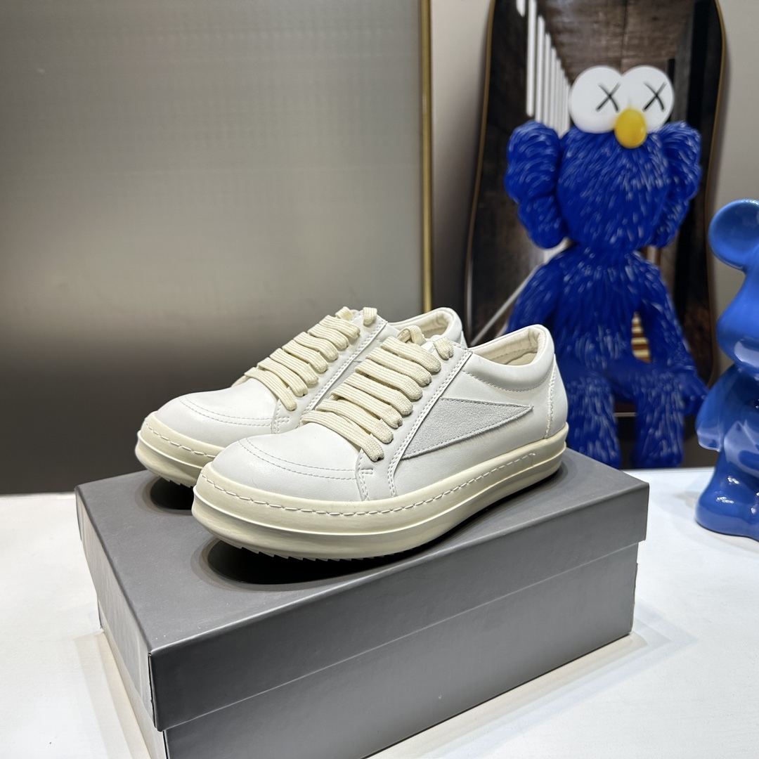 FW24 PORTERVILLE VINTAGE SNEAKERS