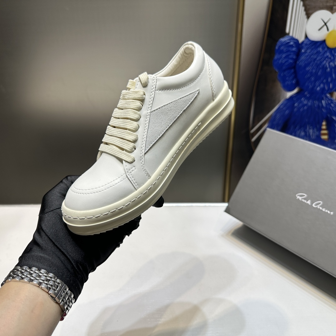 FW24 PORTERVILLE VINTAGE SNEAKERS