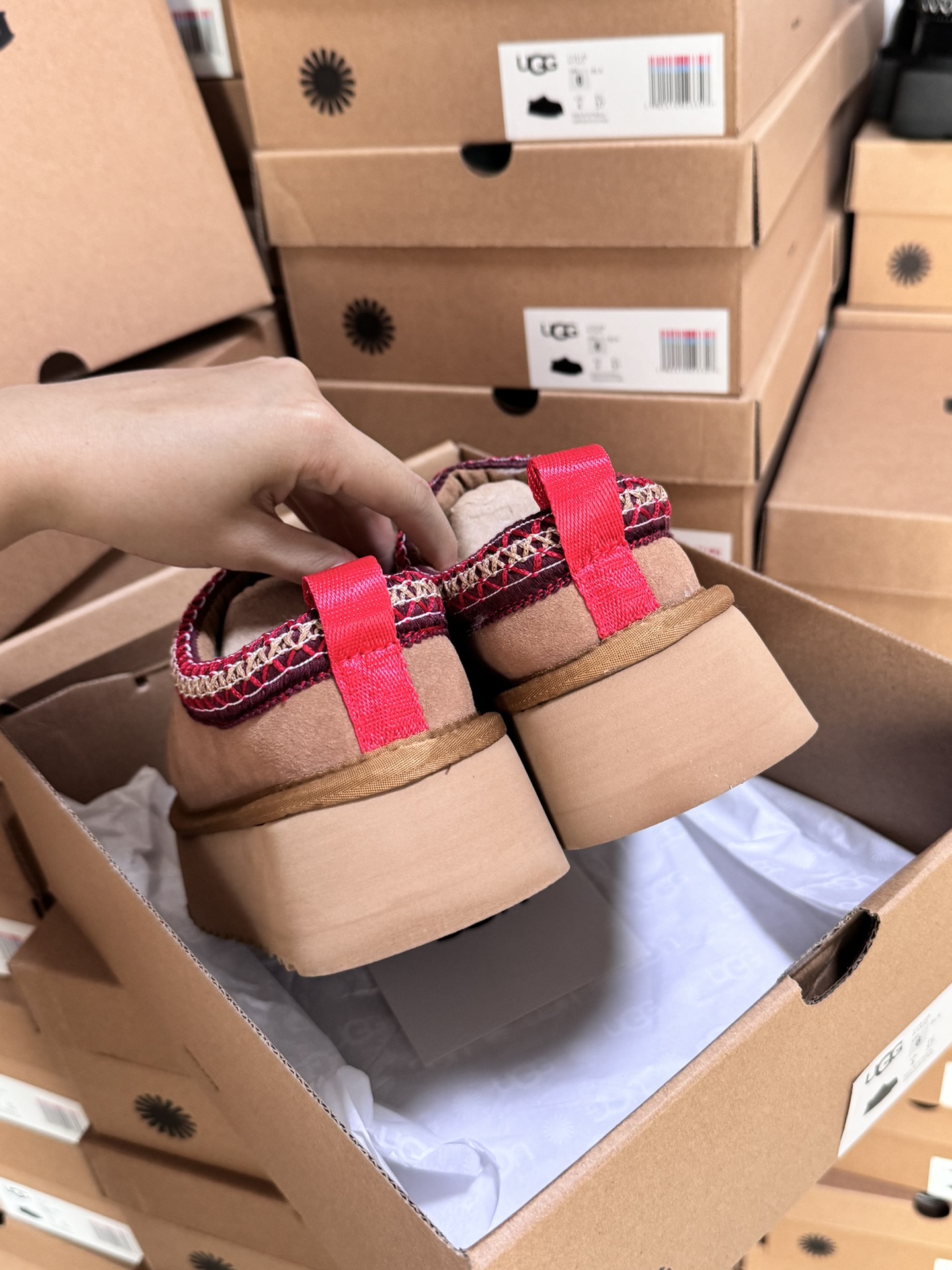 Tasman Slipper Maroon