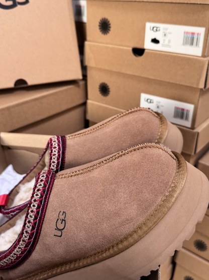 Tasman Slipper Maroon