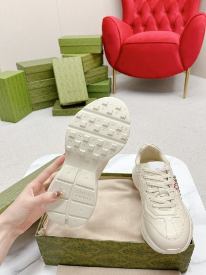 Calfskin Casual Clunky Womens Rhyton Sneakers