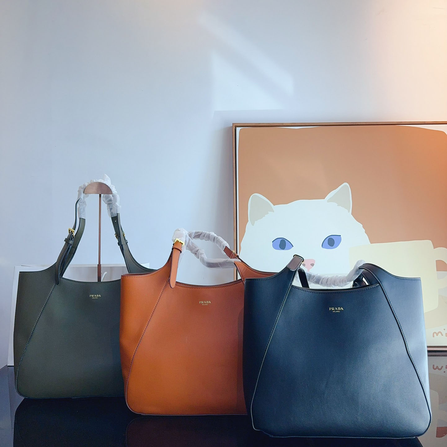 Large leather tote bag