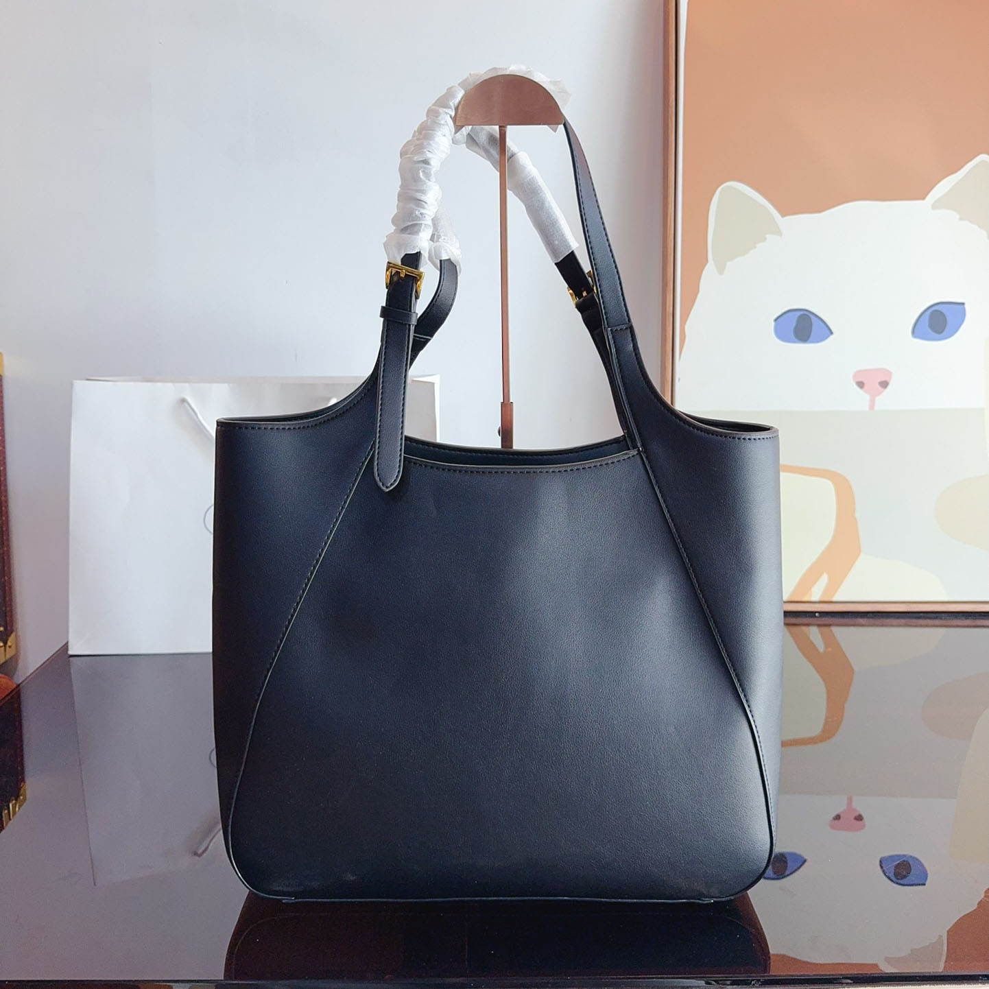 Large leather tote bag