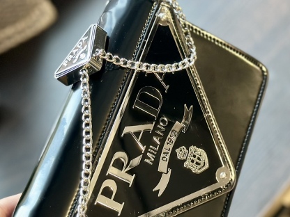 Spazzolato Triangle Logo Plate Flap Chain Crossbody Bag