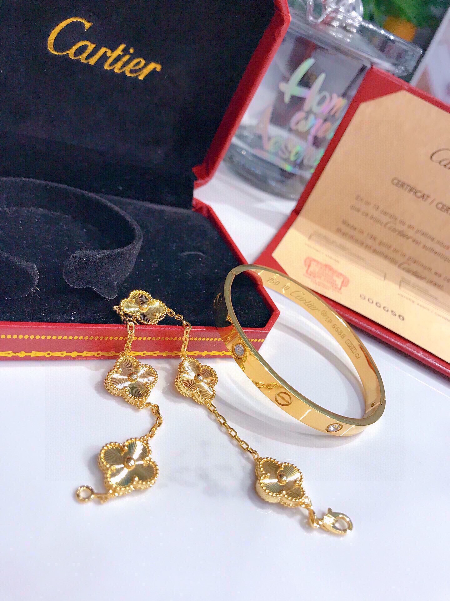 LOVE BRACELET, 4 DIAMONDS + Vintage Alhambra bracelet, 5 motifs