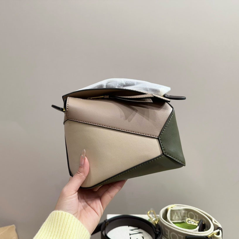 Puzzle bag in classic calfskin