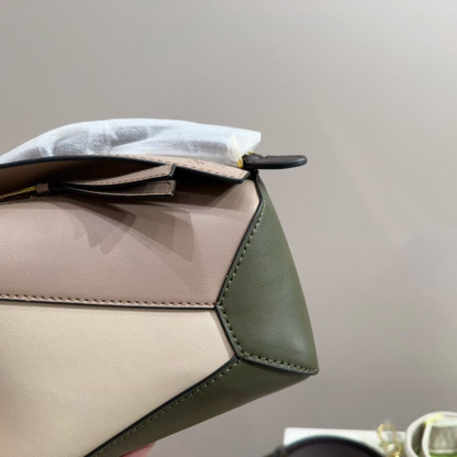 Puzzle bag in classic calfskin