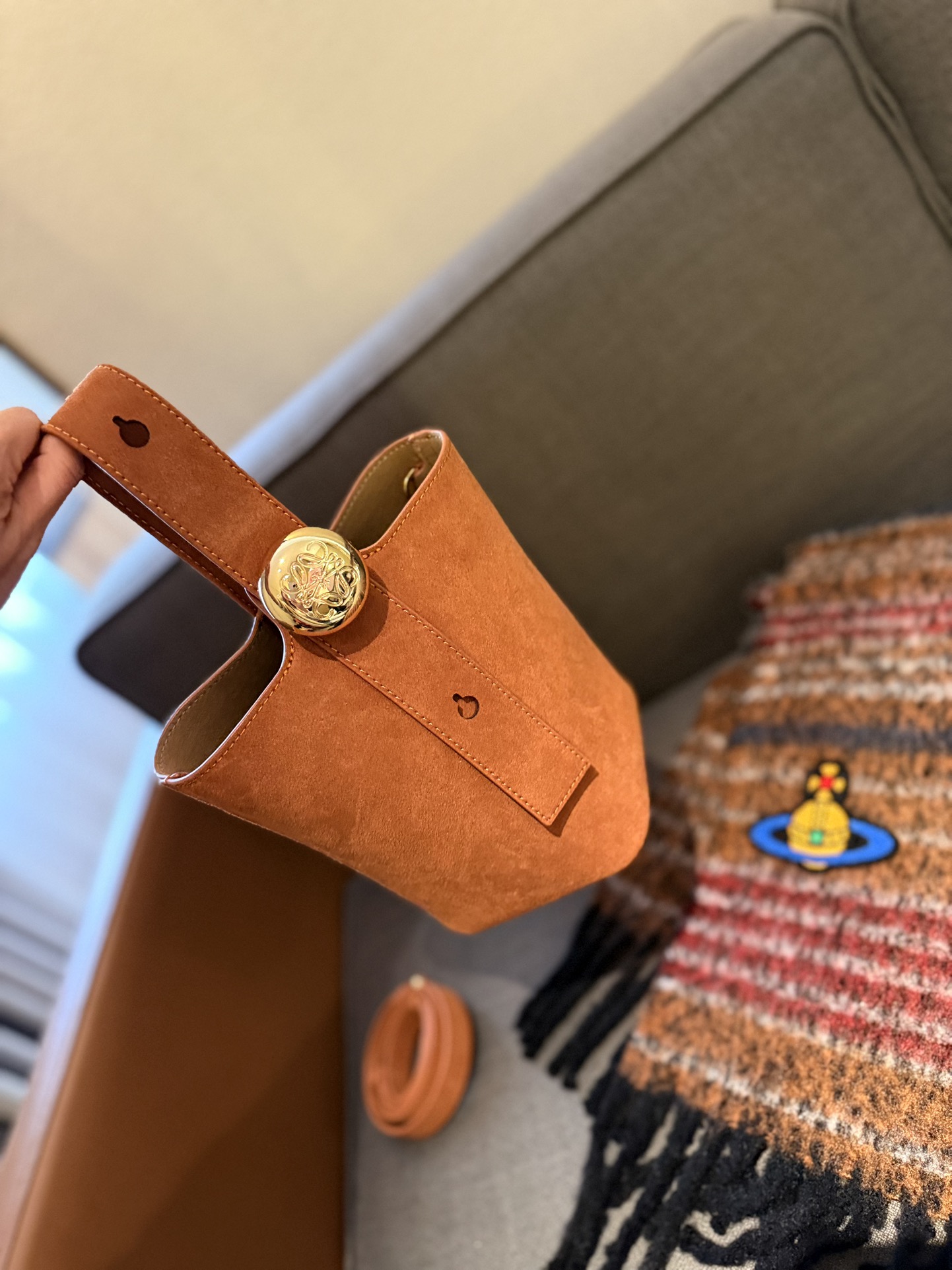 Pebble Bucket bag in soft grained calfskin