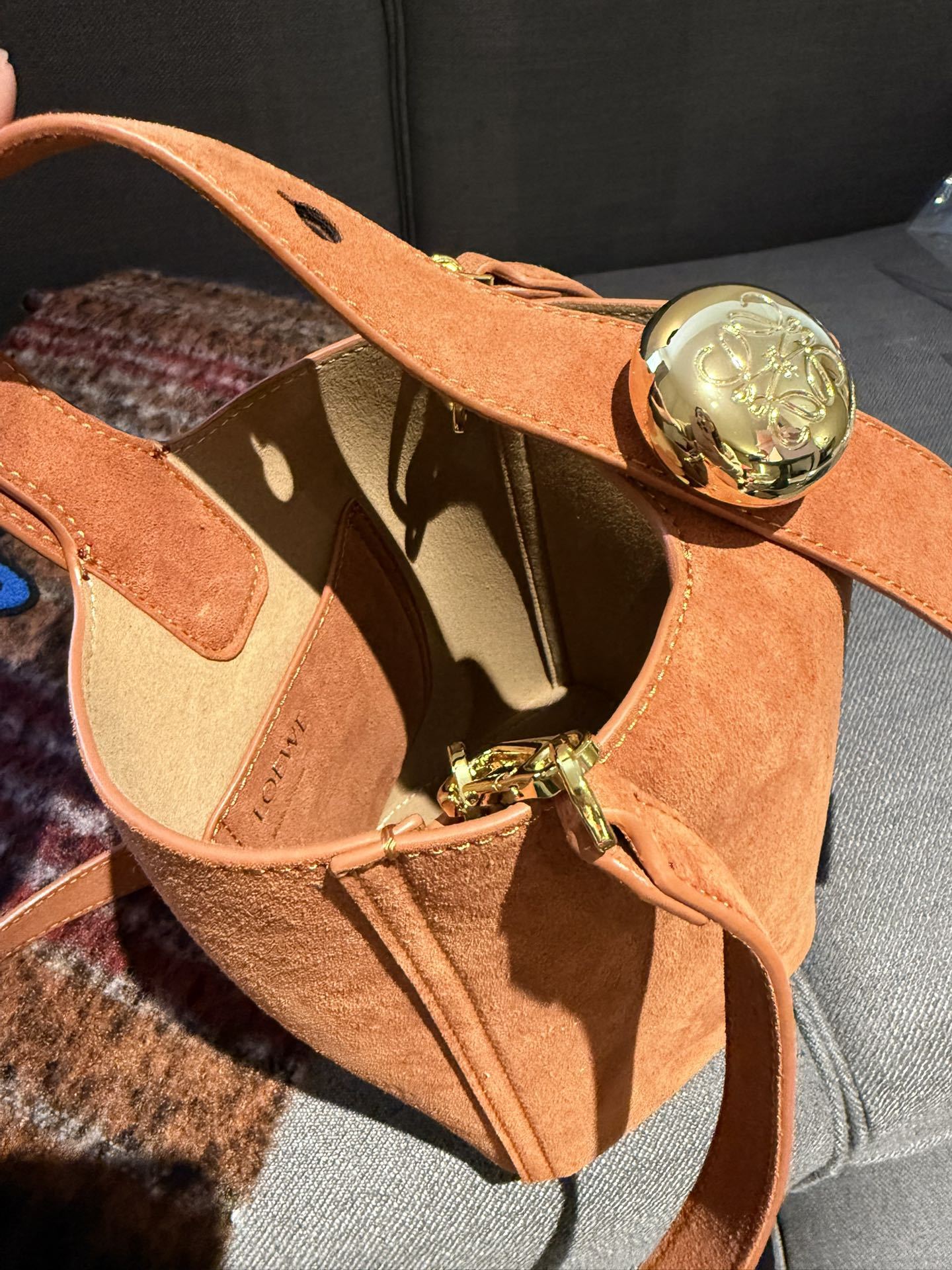 Pebble Bucket bag in soft grained calfskin