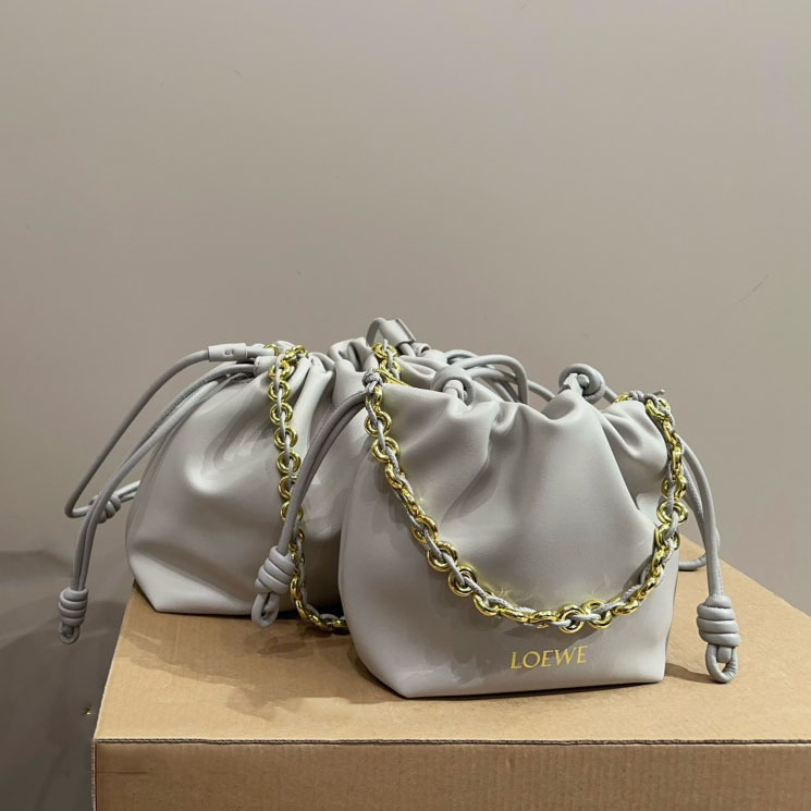 Flamenco purse in mellow nappa lambskin