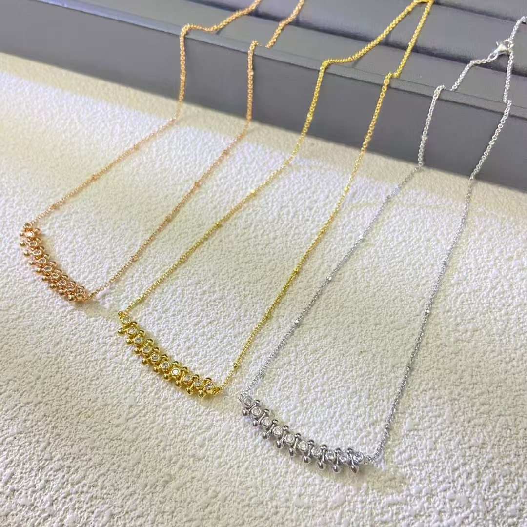 CLASH DE  NECKLACE DIAMONDS