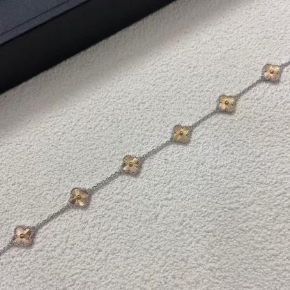 Vintage Alhambra bracelet, 5 motifs