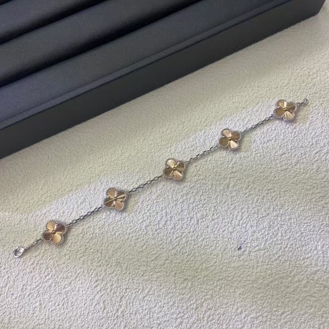 Vintage Alhambra bracelet, 5 motifs