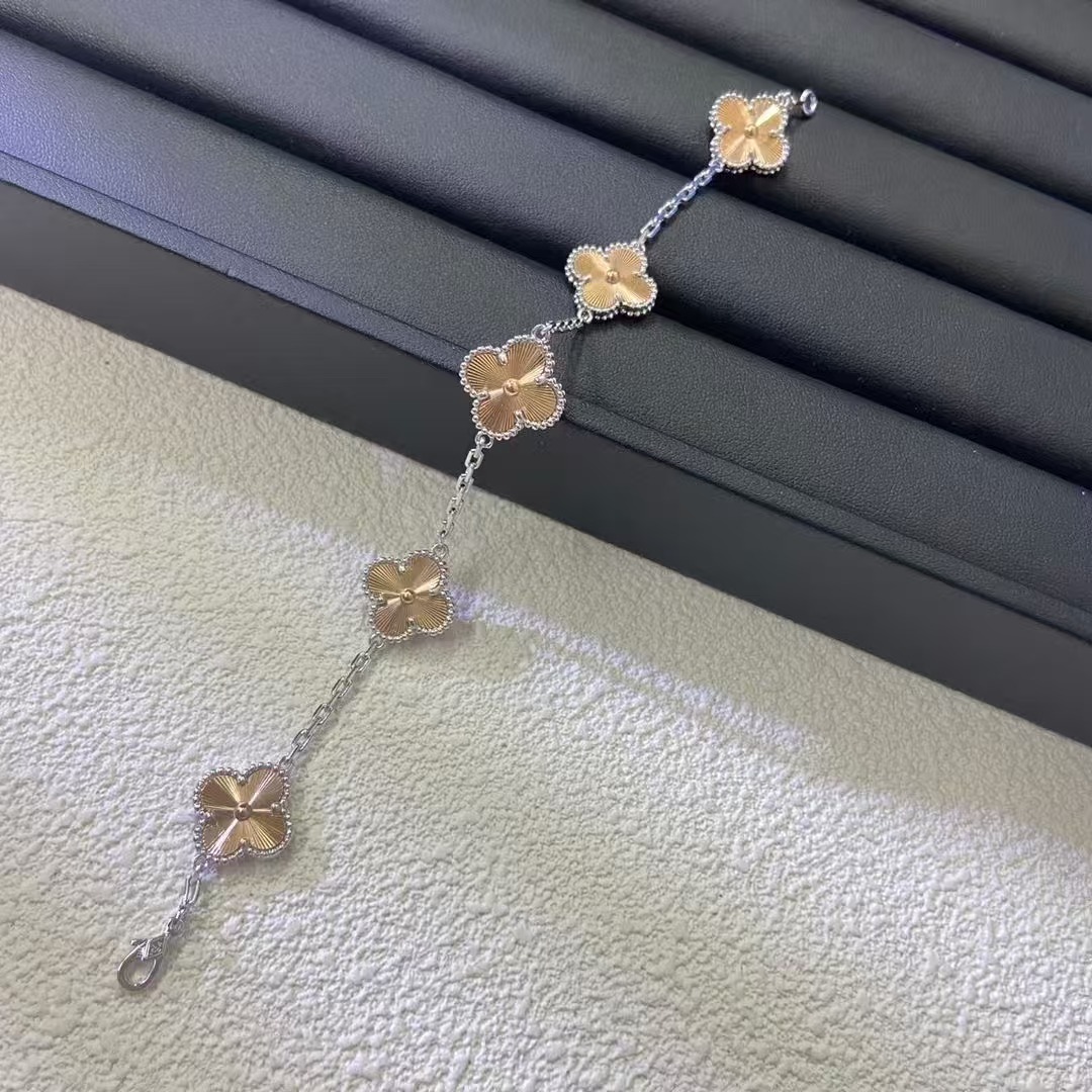 Vintage Alhambra bracelet, 5 motifs