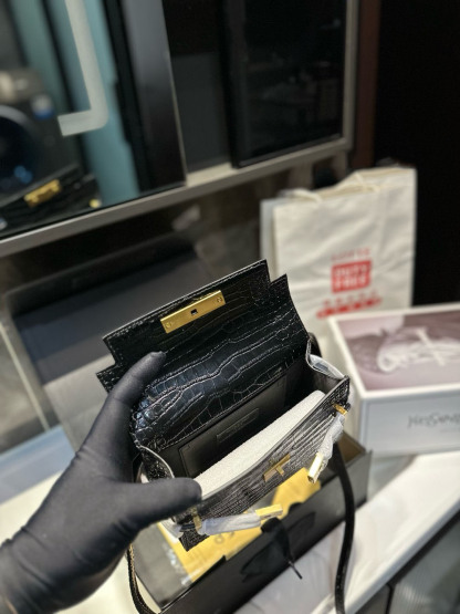 MINI MANHATTAN IN BOX SAIthtNT LAUthtRENT