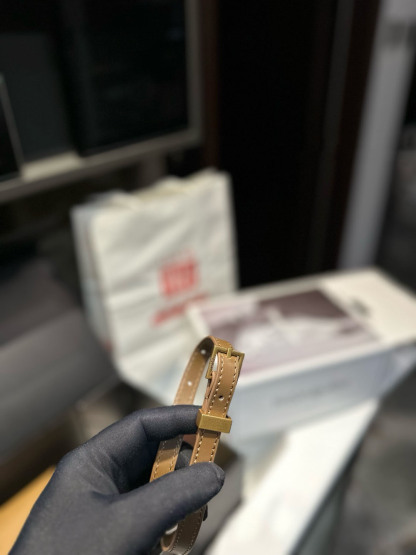 MINI MANHATTAN IN BOX SAIthtNT LAUthtRENT