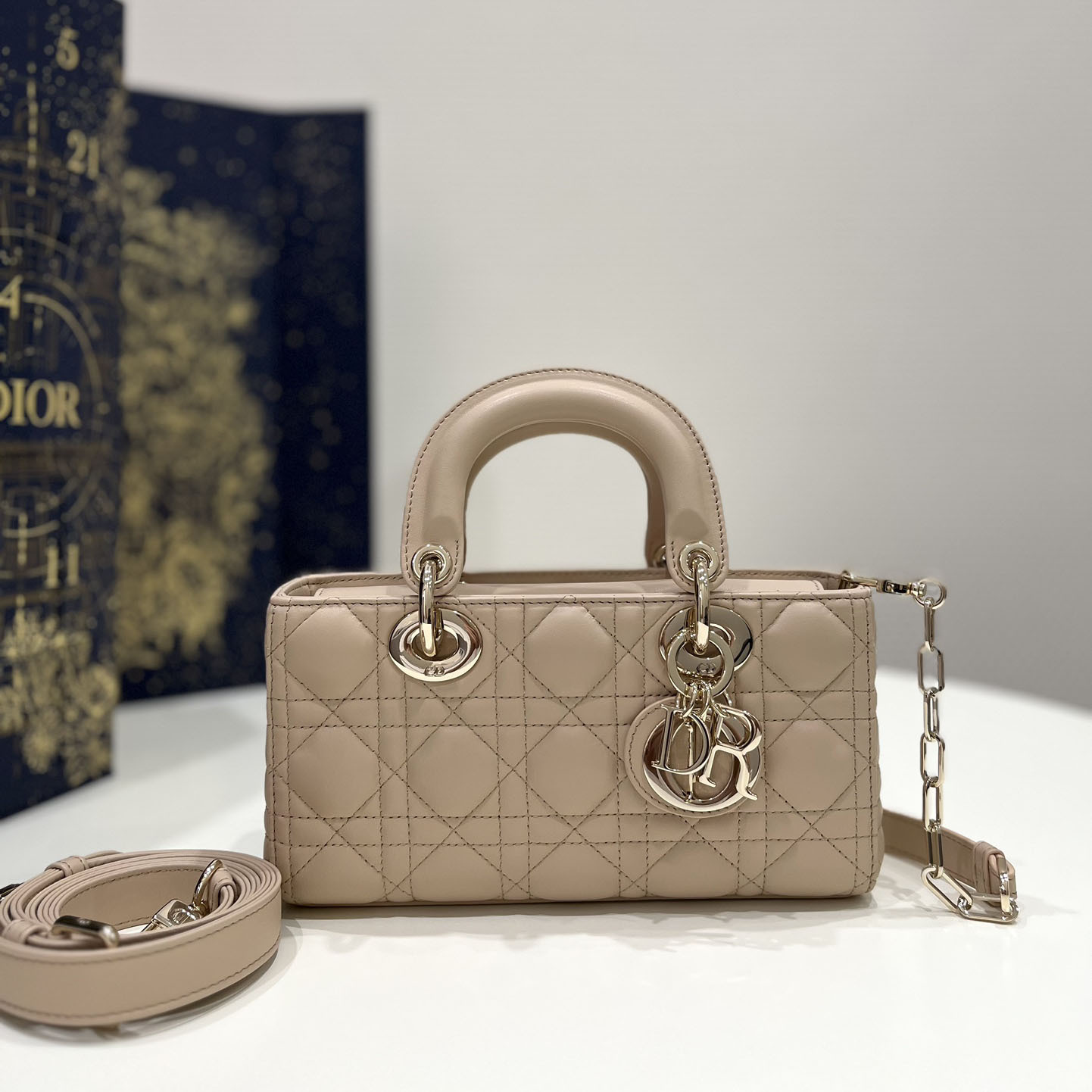 SMALL LADY D-JOY BAG