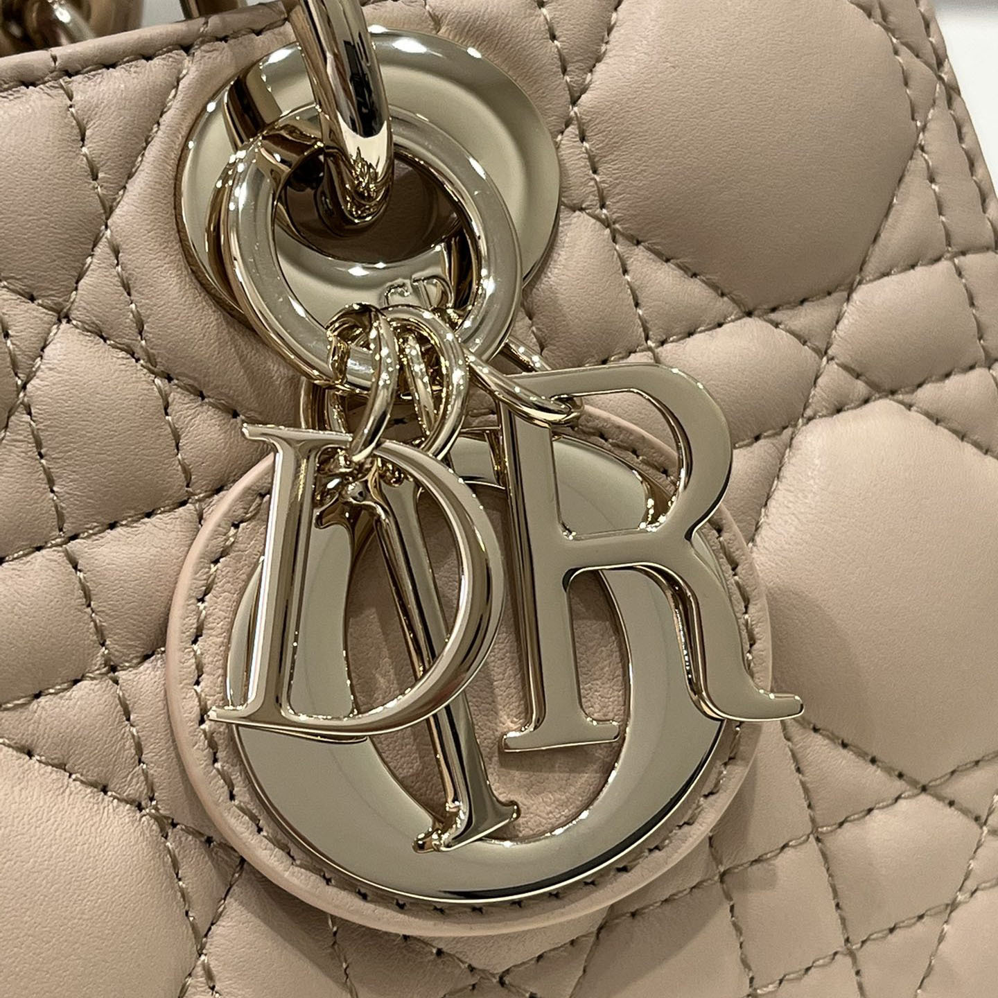 SMALL LADY D-JOY BAG