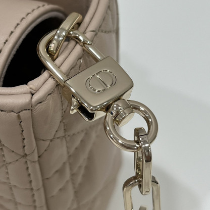 SMALL LADY D-JOY BAG