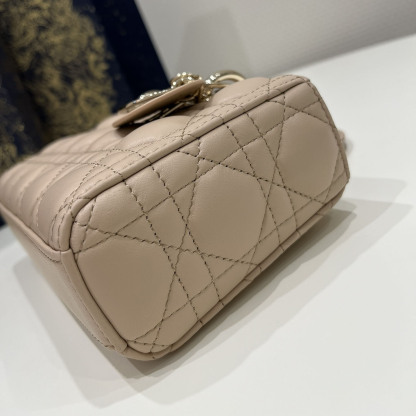 SMALL LADY D-JOY BAG