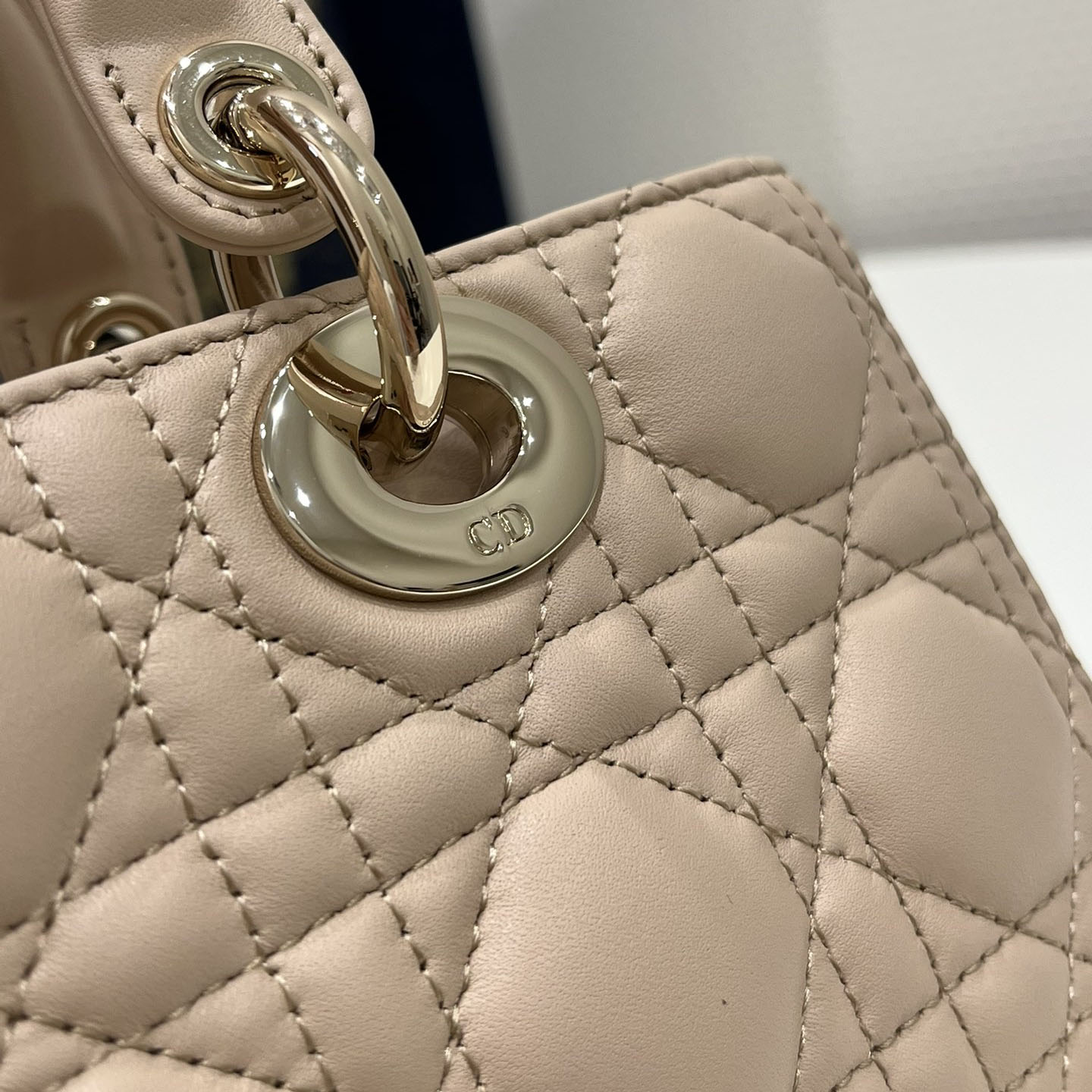 SMALL LADY D-JOY BAG