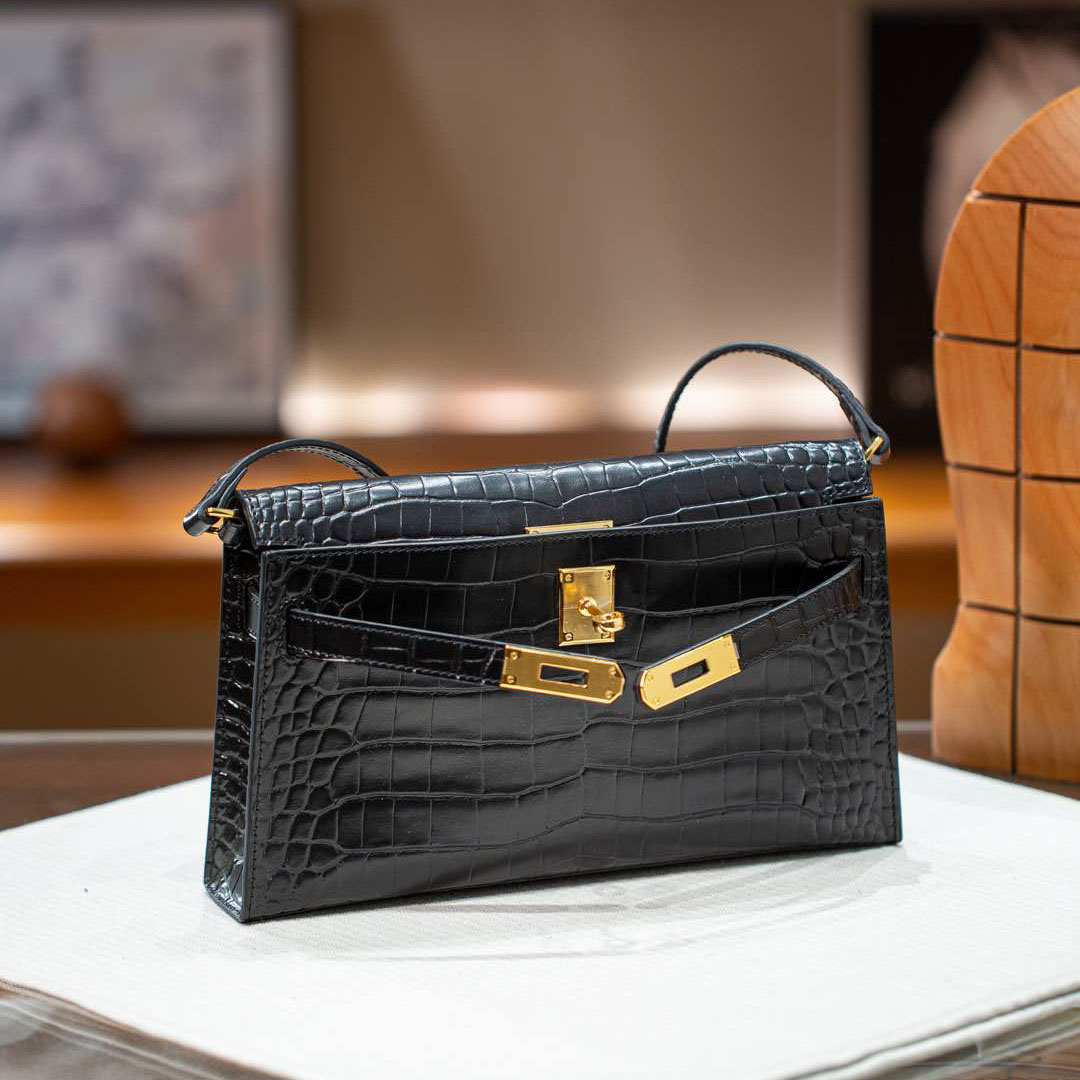 Herthtmes  Shiny Niloticus Crocodile Kelly Pochette Black