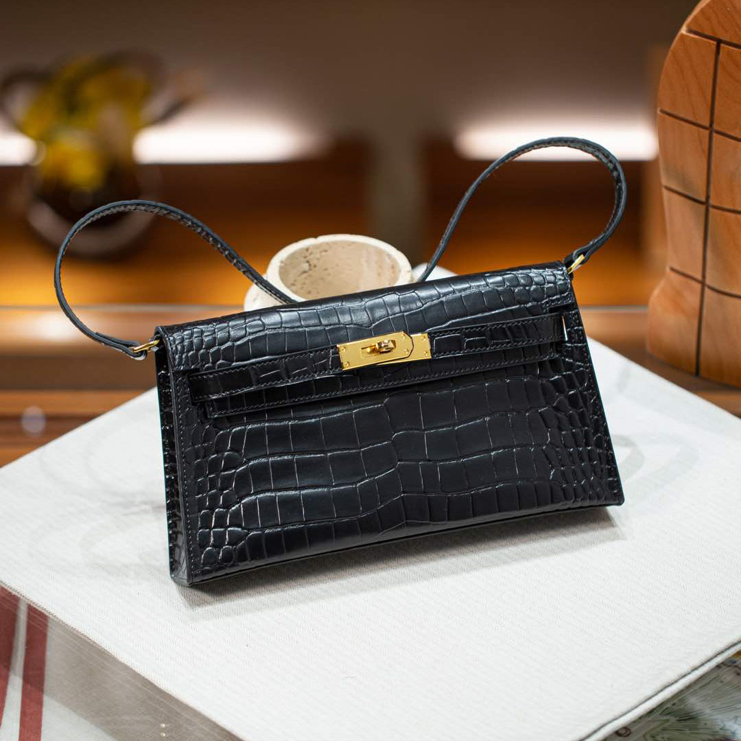 Herthtmes  Shiny Niloticus Crocodile Kelly Pochette Black