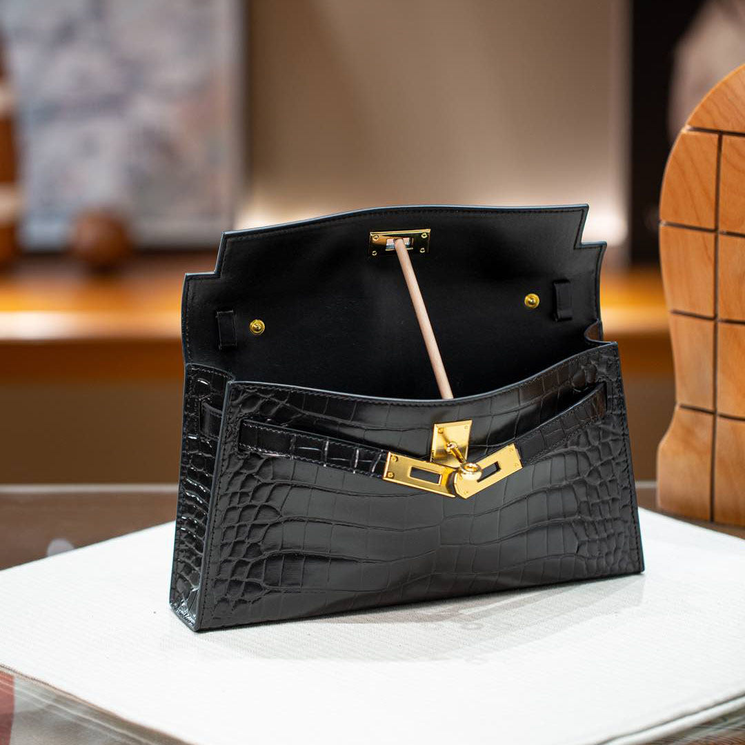Herthtmes  Shiny Niloticus Crocodile Kelly Pochette Black