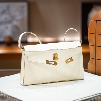 Herthtmes Chevre Chamkila Kelly Elan