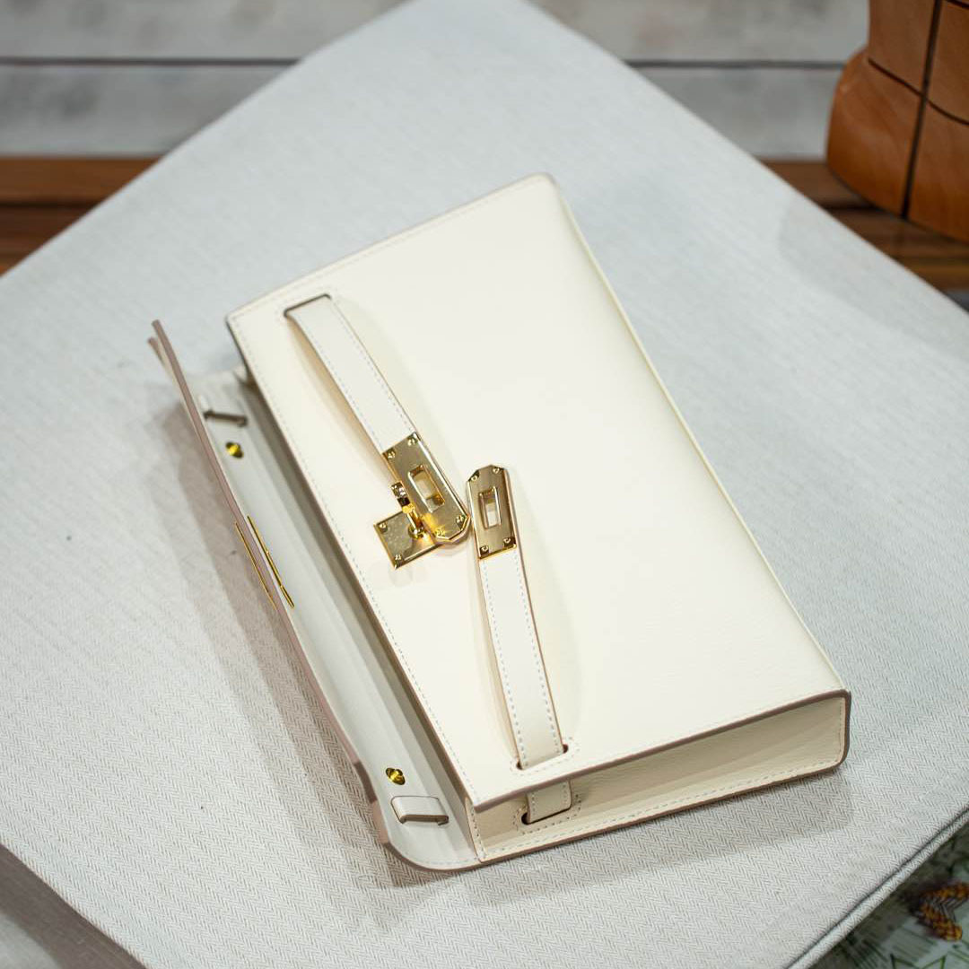 Herthtmes Chevre Chamkila Kelly Elan