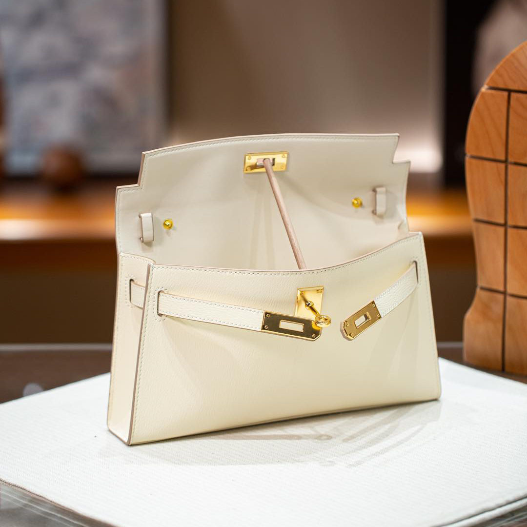 Herthtmes Chevre Chamkila Kelly Elan