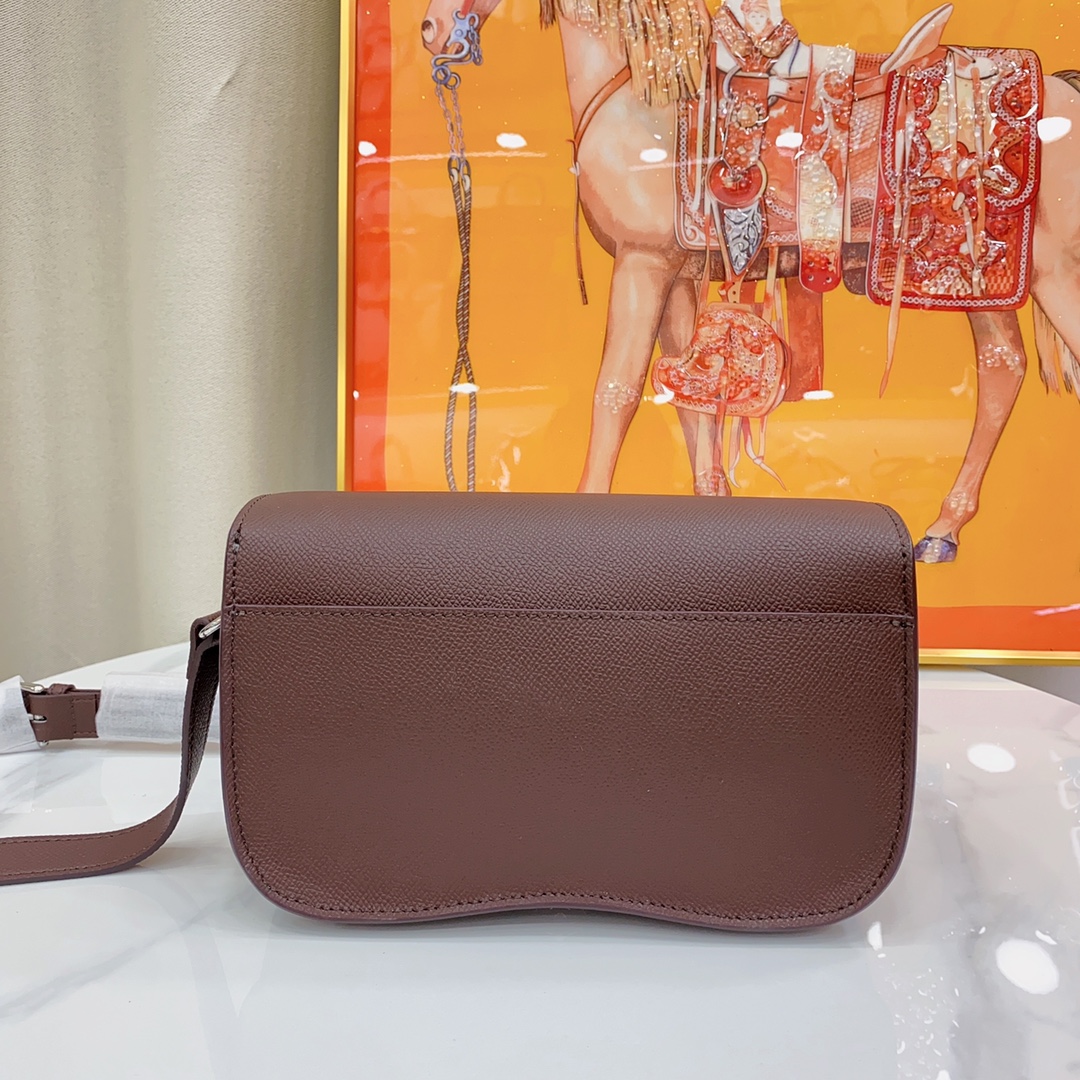 Herthtmes Epsom Della Cavalleria Elan Gris Pale