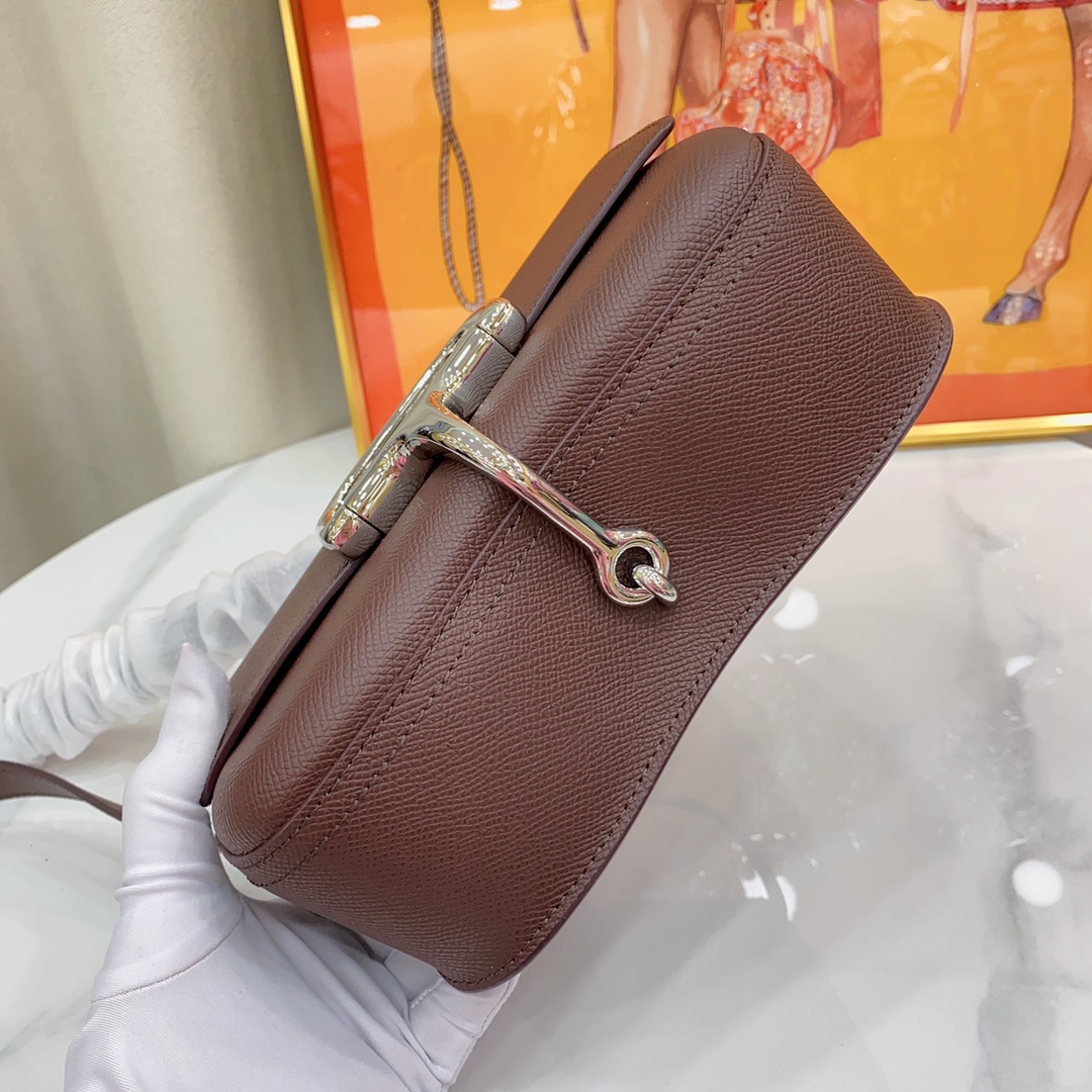 Herthtmes Epsom Della Cavalleria Elan Gris Pale