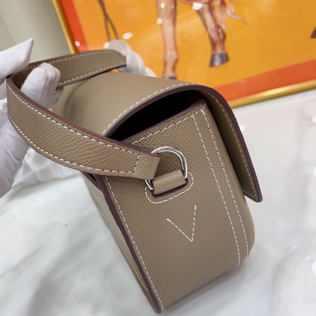 Herthtmes Epsom Della Cavalleria Elan Gris Pale