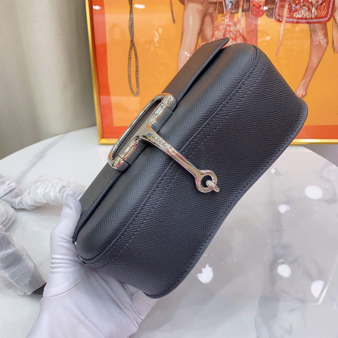 Herthtmes Epsom Della Cavalleria Elan Gris Pale